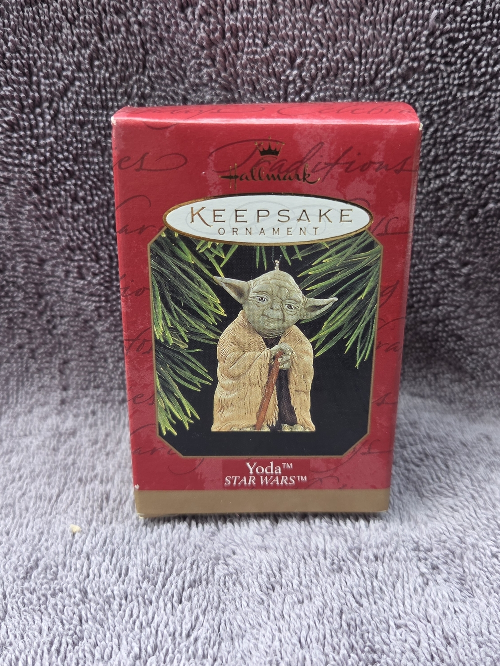 1997 Hallmark Star Wars Yoda Keepsake Ornament QXI6355 With Box